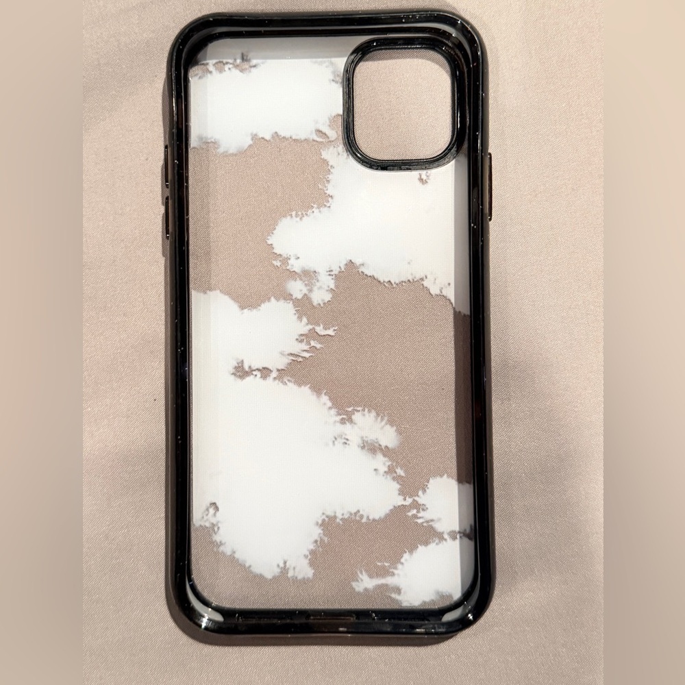 Casetify Dreamy Cloud Phone Case iPhone 11 - Pastel Shades - Picture 2 of 2